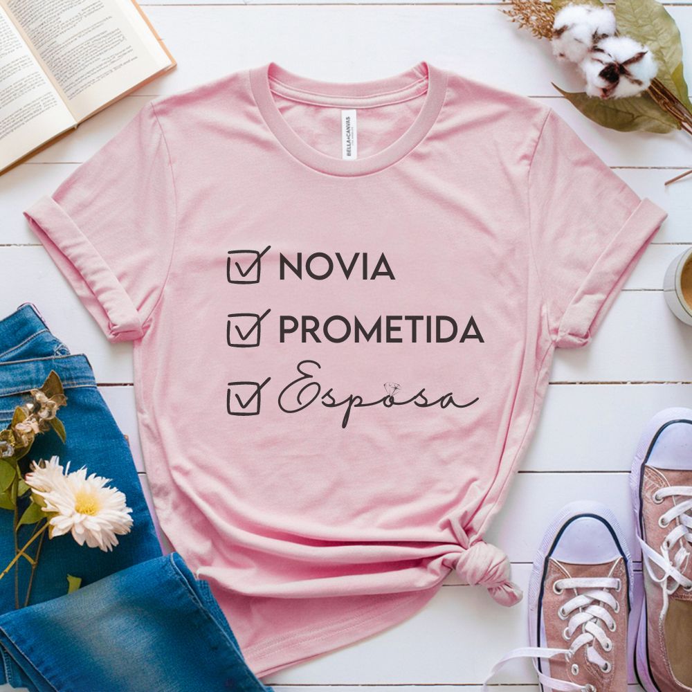 Novia-Prometida-Esposa Tee